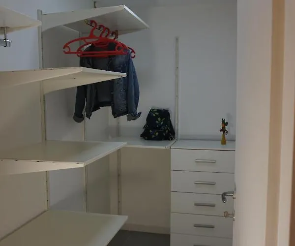 Monteoliveto 5 Neapel