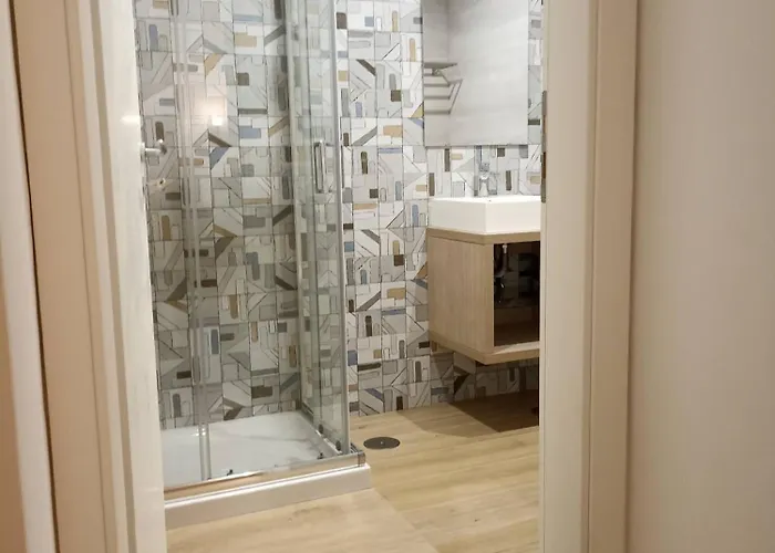 Monteoliveto 5 Neapel