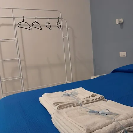 Bed and breakfast Monteoliveto 5 Nápoles